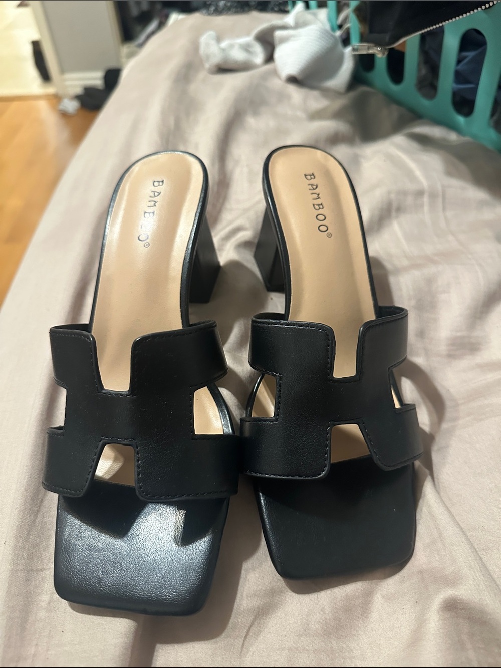 BAMBOO Black Cutout Square-Toe Block Heel Mules